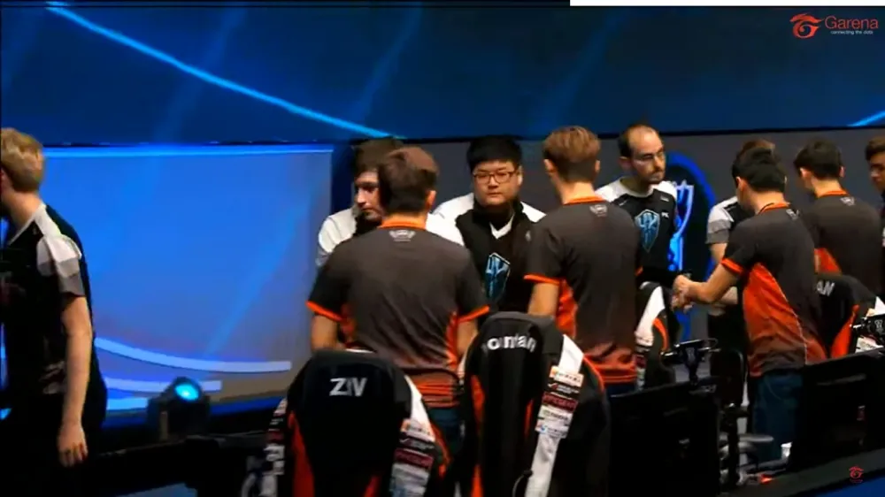 【S6世界大賽Day6】台AHQ不敵歐洲H2K　小組賽出線又添變數