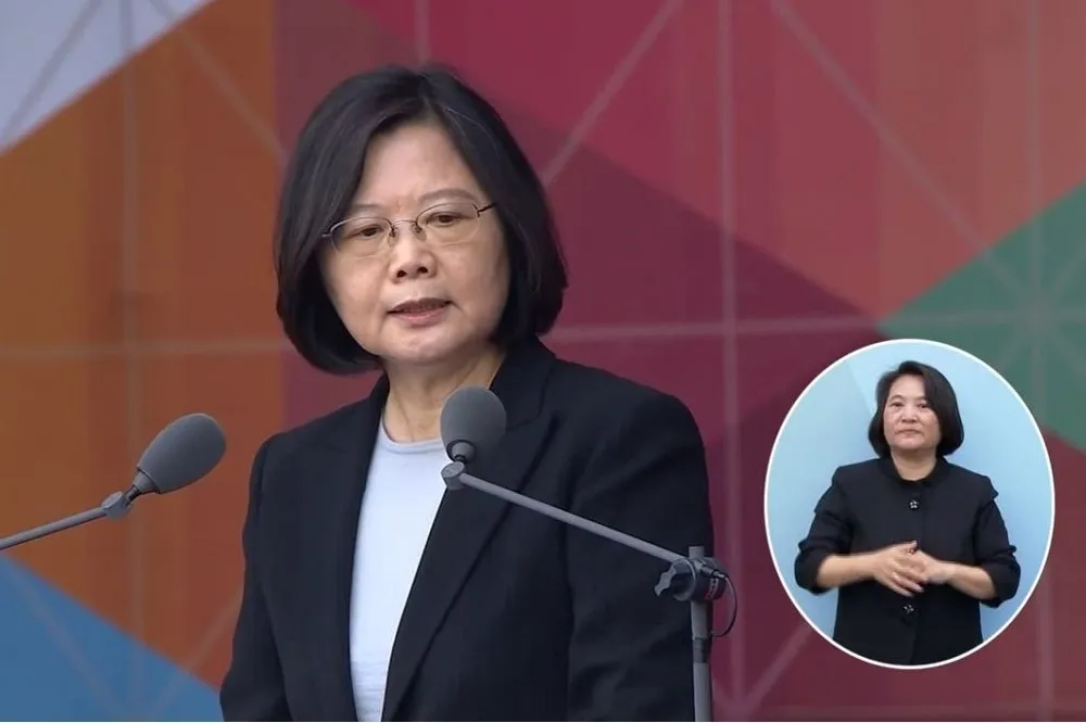 【蔡英文國慶致詞】籲中國正視中華民國存在　兩岸坐下來什麼都可以談
