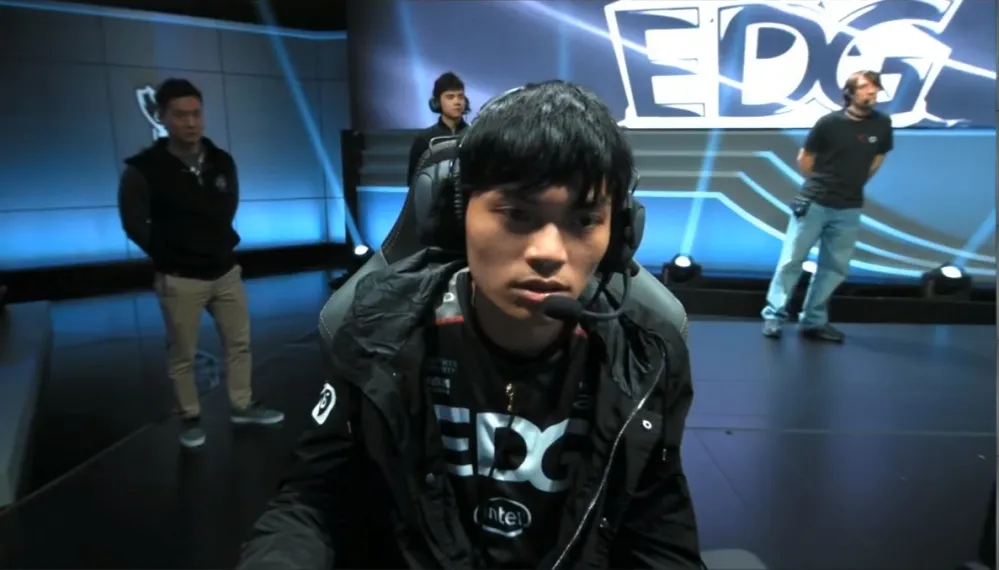 【S6世界大賽】EDG Mouse即刻退賽，Koro1火線救援！