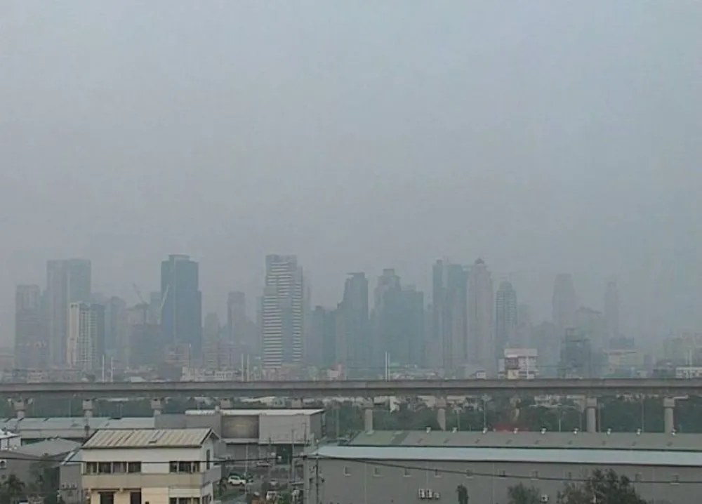 還能住人嗎？彰化空氣髒到爆　豐原一片霧濛濛