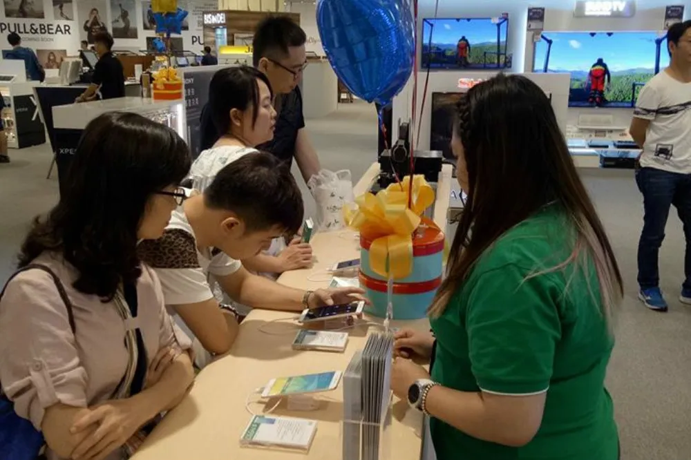 Note 7自爆全球智慧機趁勢搶攻市場　產量季增1成
