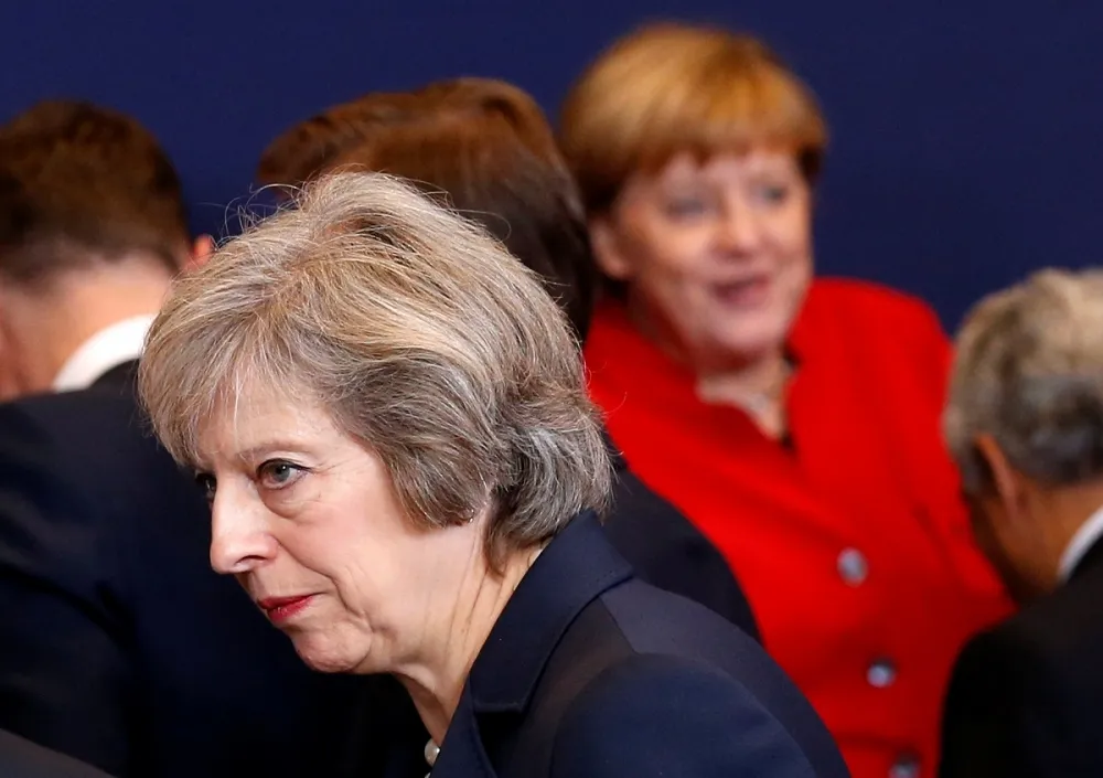 【歐盟峰會】英國首相初體驗　德法預期脫歐過程「不會太簡單」