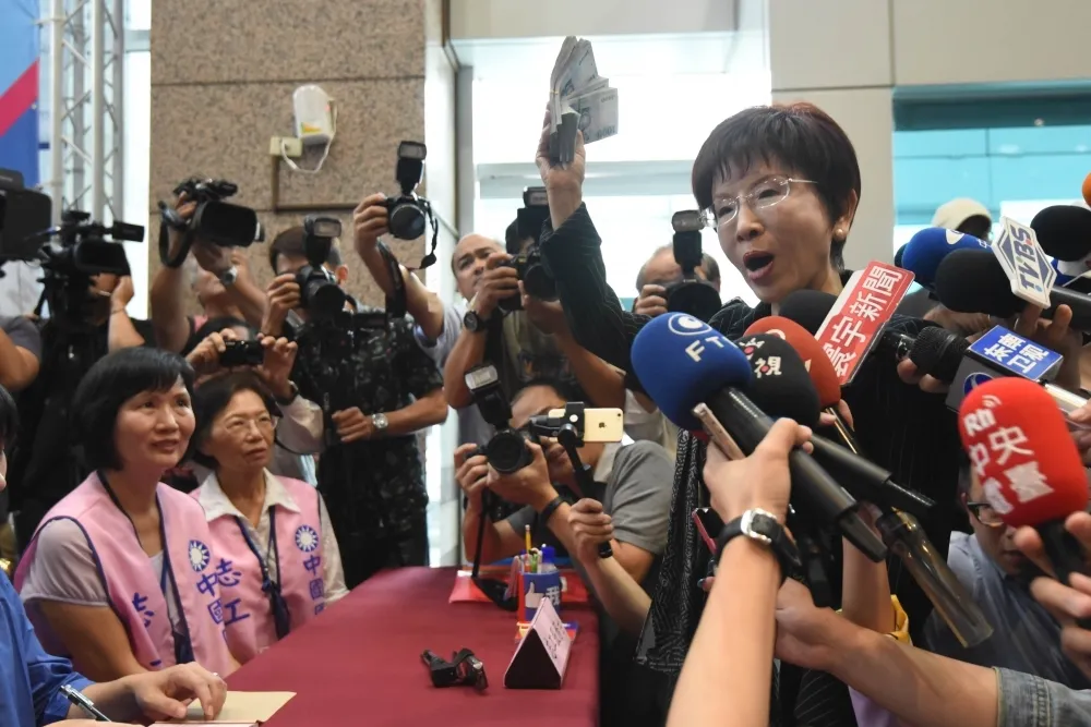 社評：如果任由洪秀柱一路走下去…