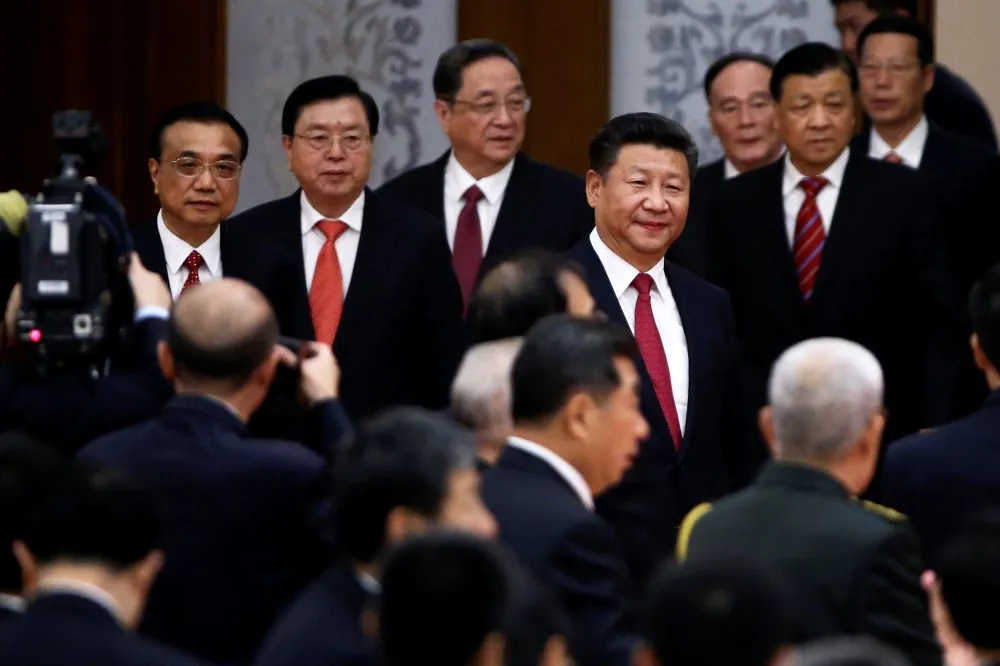 【中共六中全會】「習核心」首度見諸黨內文件　習近平插手十九大已無懸念