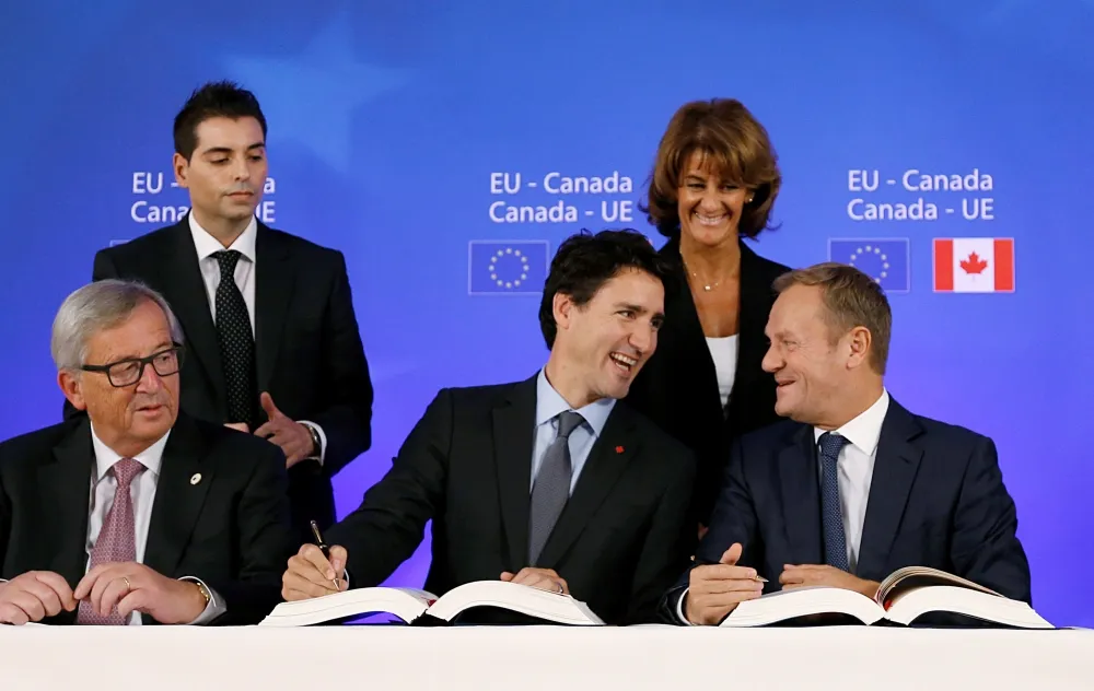 歷經7年拉鋸戰　歐盟加拿大簽署經貿協定 CETA　