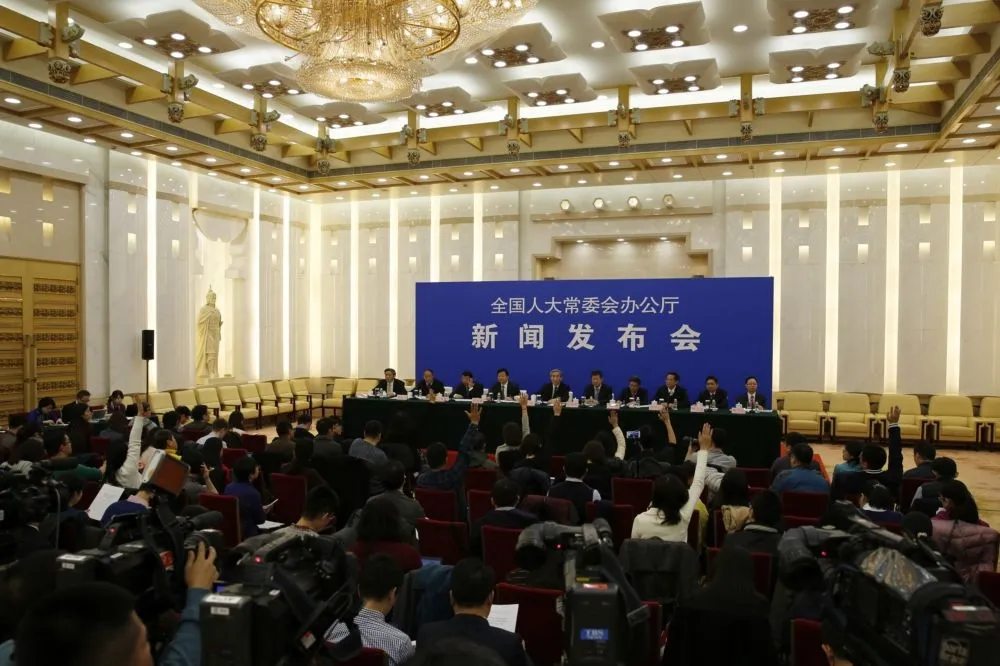 【人大釋法】「不能補宣誓」定調　港本土派2議員恐連坐撤銷資格