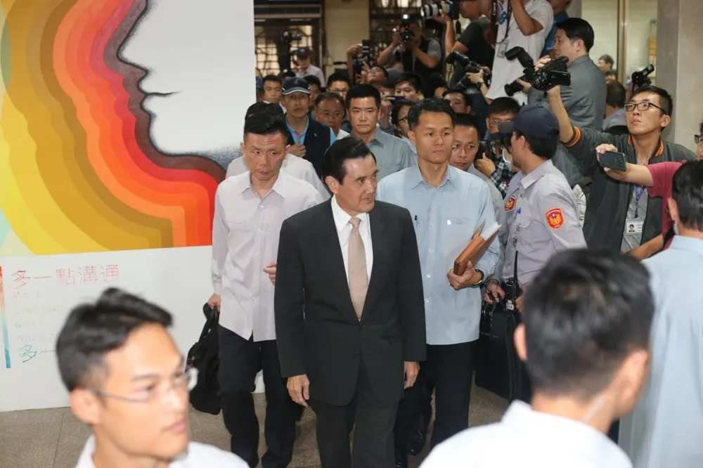馬英九當庭澄清「沒犯罪」　反批柯建銘為自己轉移焦點
