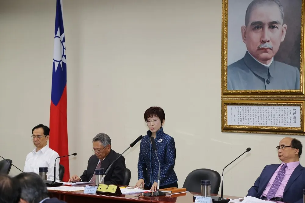 「親民」不是矮化　洪秀柱稱赴中被高規格接待