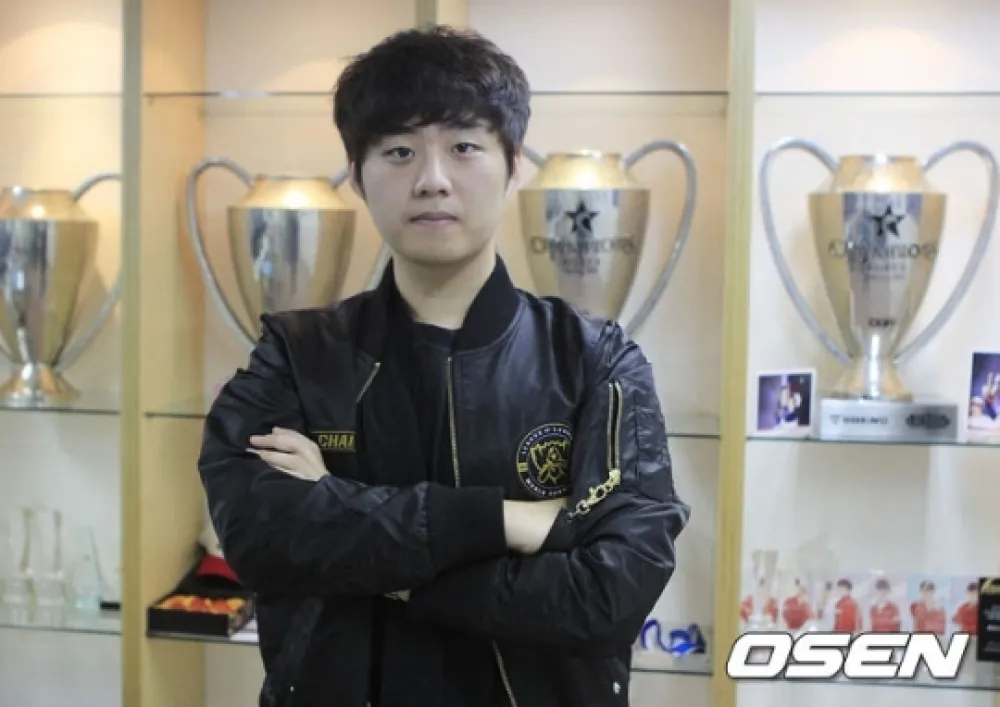 【英雄聯盟】韓媒OSEN訪問SKT Bang：我想留在現在的 SKT T1！