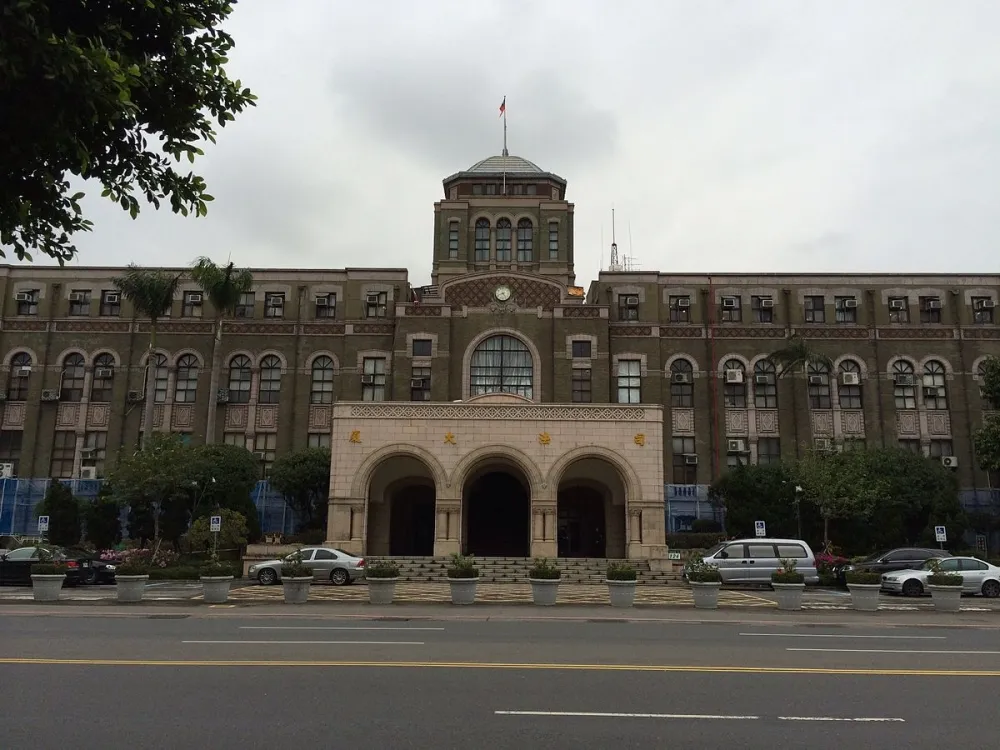 李念祖專欄：行政法院與大法官鬥法奇觀
