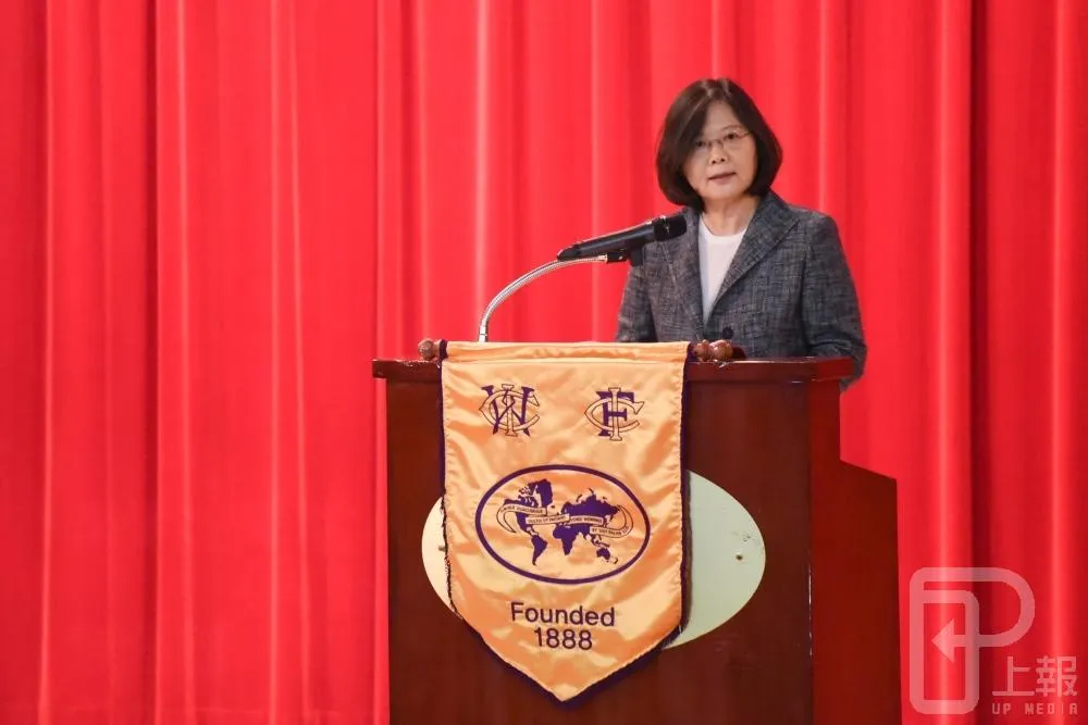 以朴槿惠為鏡　蔡英文：親近民意，徵求民心