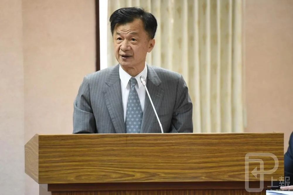 同性伴侶法草案　法務部長邱太三：明年2月送立院