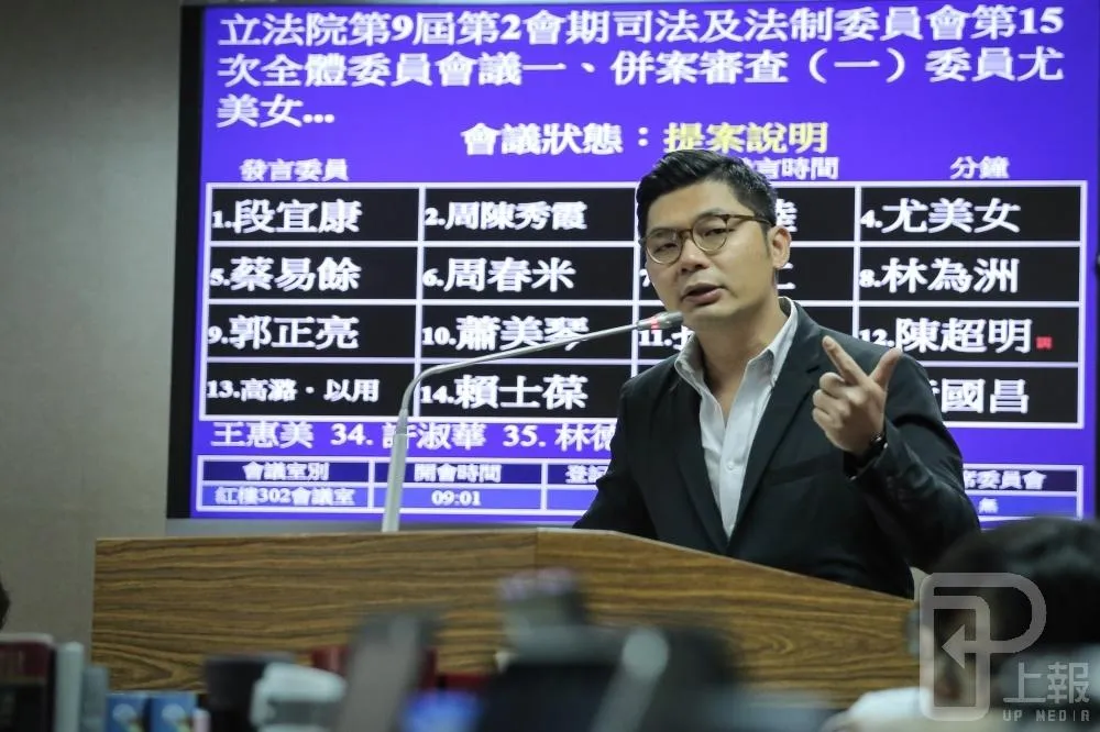 許毓仁拉「大尾的」救命　找王金平救同婚連署