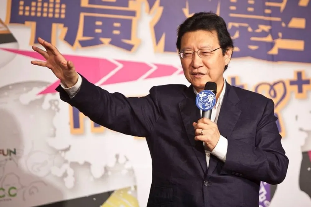 趙少康變臉不繳回2頻道　綠委要NCC硬起來