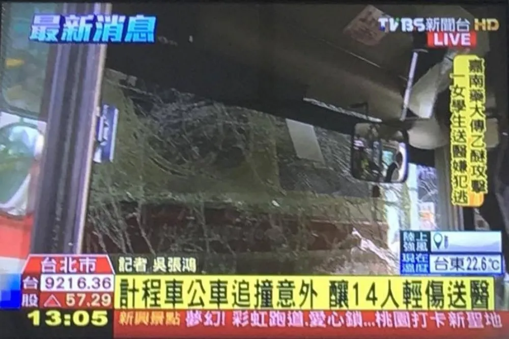 北市計程車、2公車相追撞　20乘客輕重傷