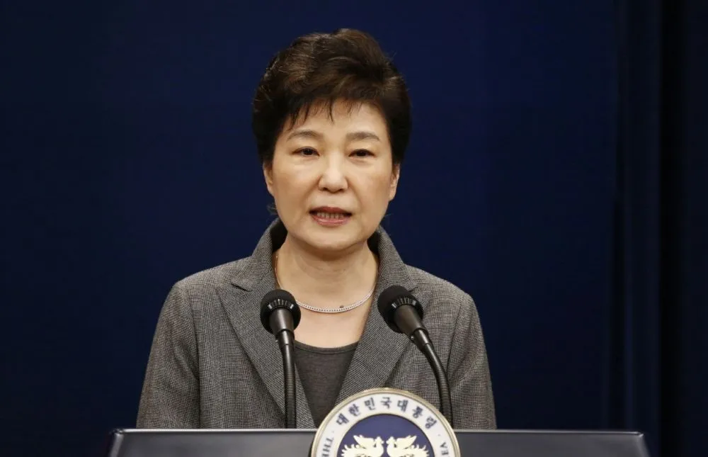 閨密干政》南韓執政黨達成內部共識　朴槿惠明年4月下台
