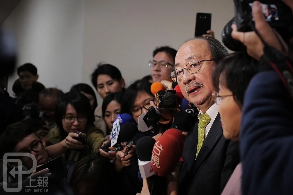 柯建銘譴責暴力：台灣民主可能走到盡頭了