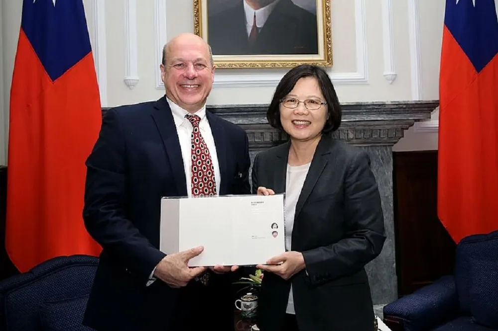 穩固台美關係　美副助卿馬志修3度訪台
