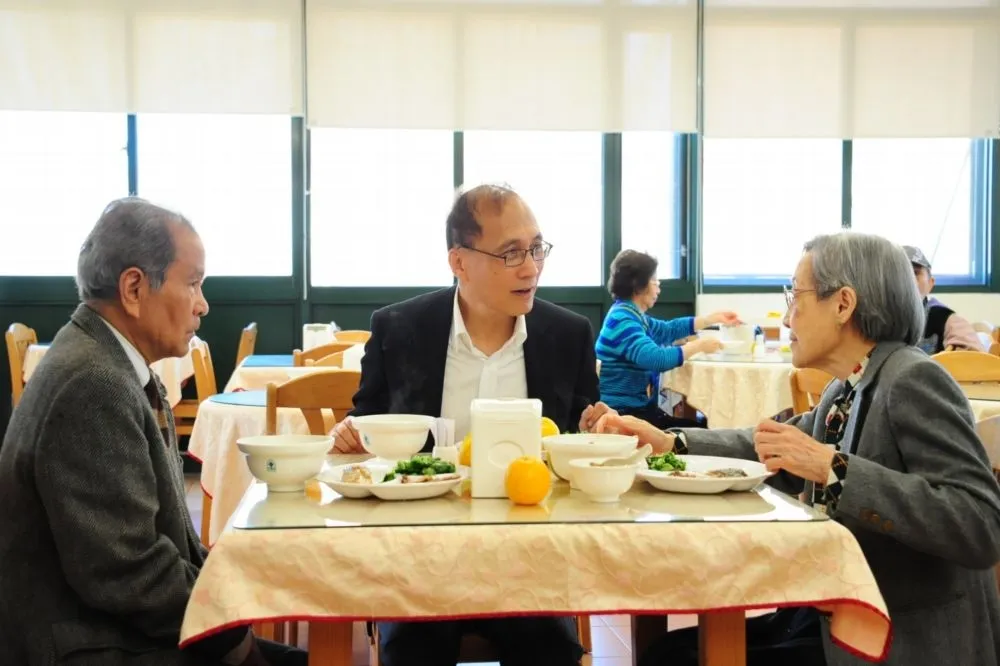 配合明年長照2.0上路　林全：善用科技智能產業