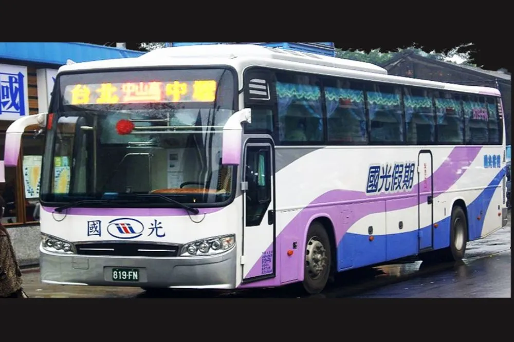 【一例一休今上路】台鐵減班、客運調漲、醫院門診縮減