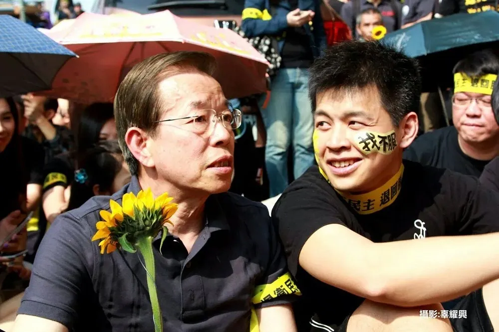 謝維洲內向壓抑　拿酒駕簽賭當出口