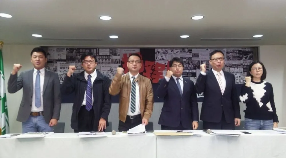 林育璞先下架      民進黨發言人齊揭國民黨5大謊言　拒絕抹黑造謠