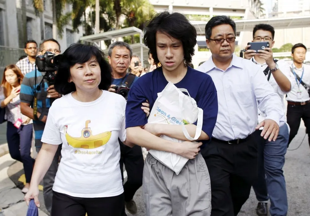 汙衊李光耀　星國男孩部落客尋求美國政治庇護