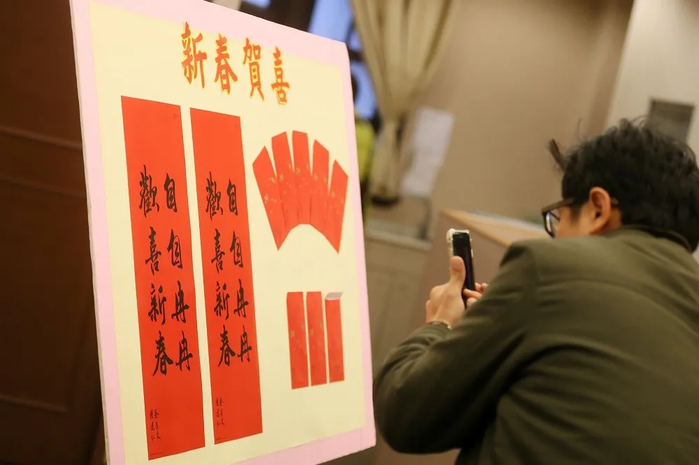 總統春聯誤引「自自冉冉」推賴和　張大春再炮小英：縱容無知小人