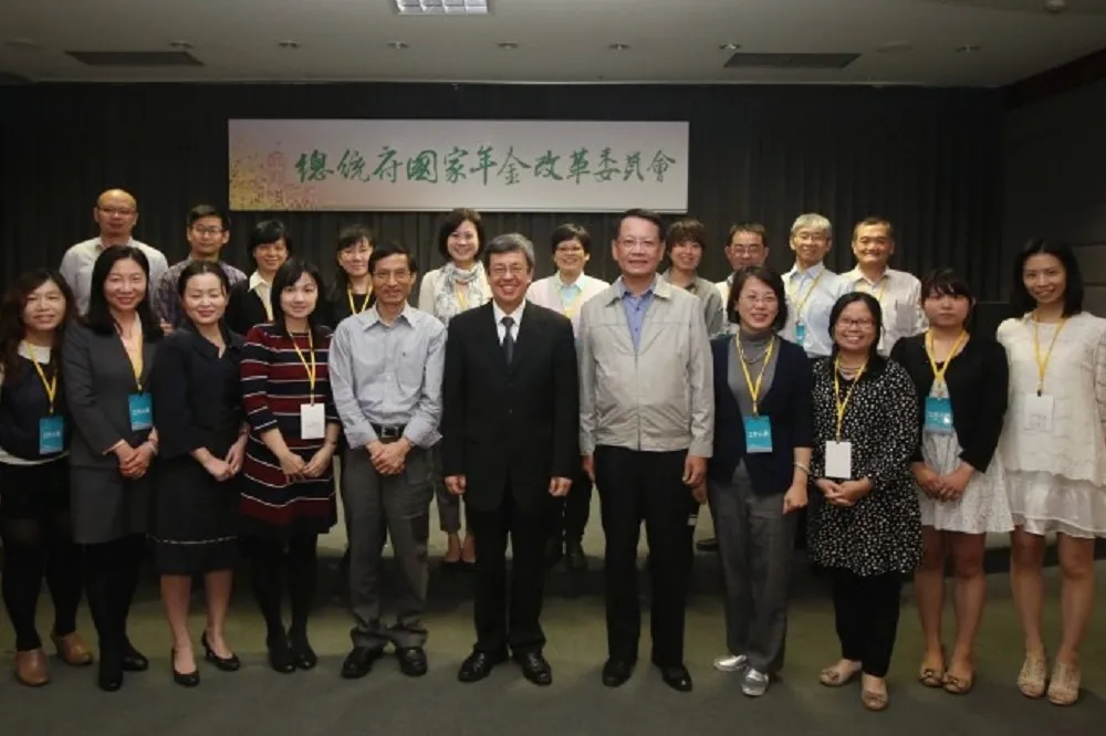 年金改革兩樣情　林萬億：領走的不追回　仍領的採新制