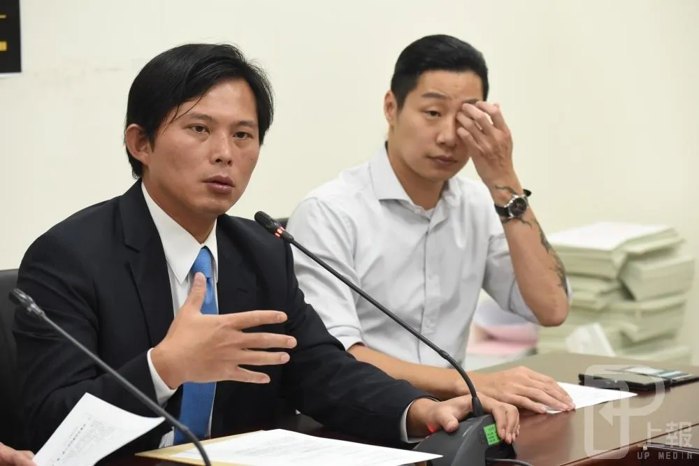 撇「國運昌隆黨」　林昶佐挺黃國昌：不是他一人說了算