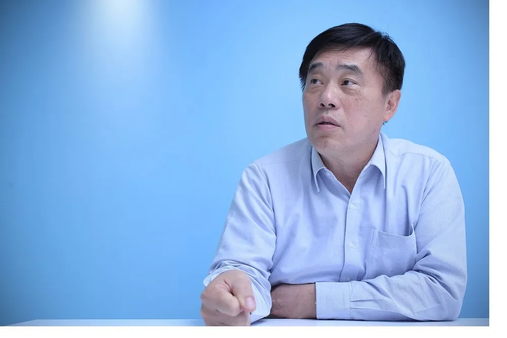 拍片博民心　郝：看不起領中華民國薪水，卻不認同中華民國的人