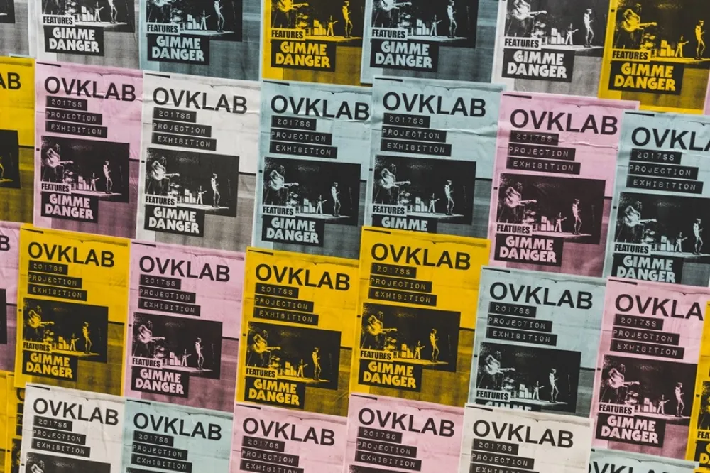  台灣服裝品牌OVKLAB　展示會結合復古科技「幻燈片」