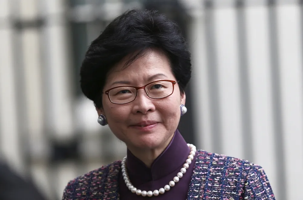 香港政務司長林鄭月娥辭職　投身3月香港特首選舉