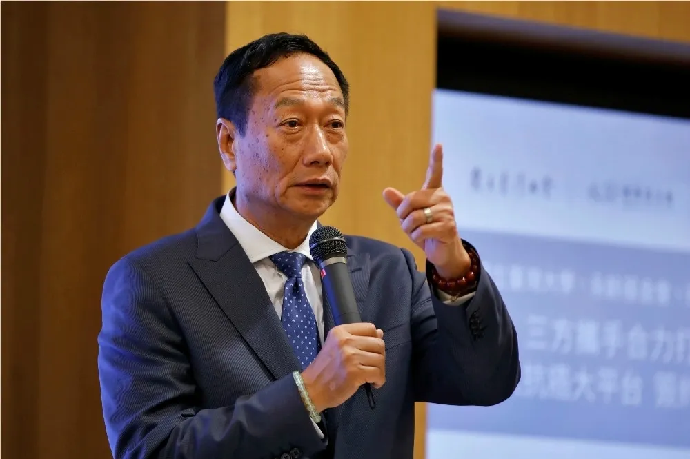 郭董野心狂！　鴻海面板帝國將進擊「美國製造」
