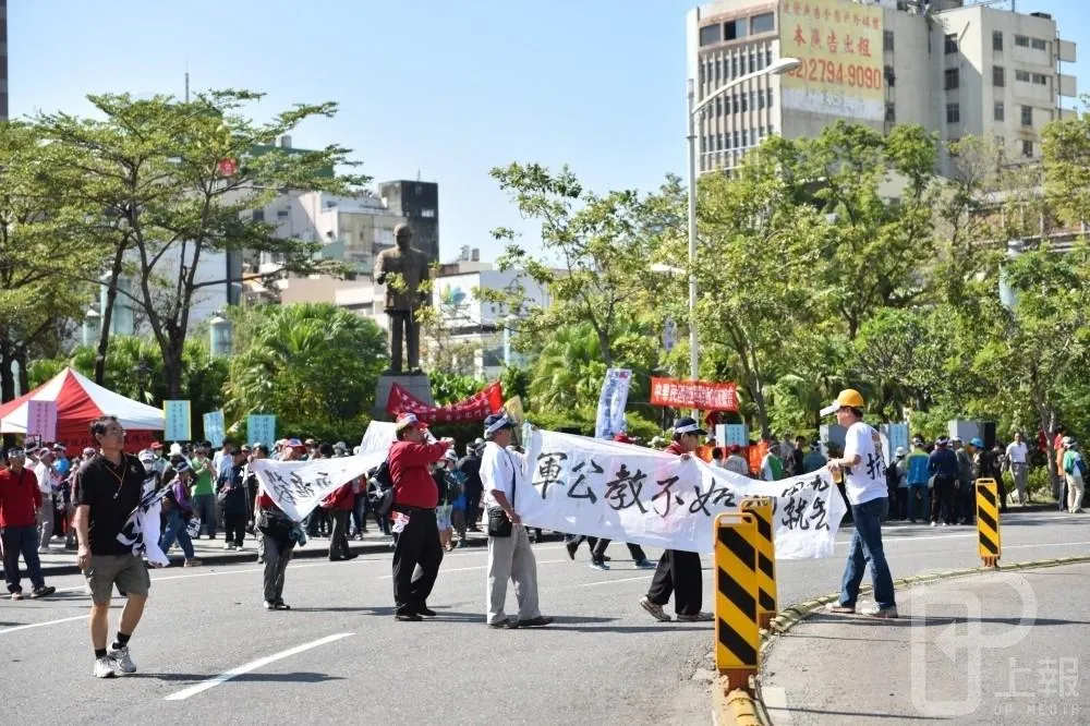 「領1200萬覺得夠了」　拿18%退休教師：我支持年金改革