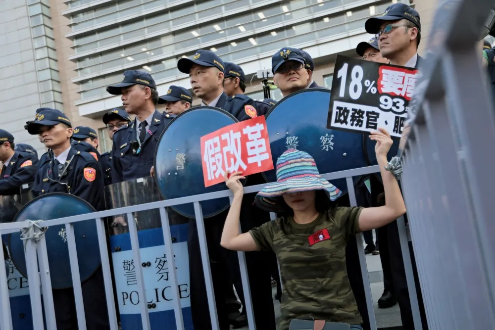 張佑宗專欄：是民主，不是台灣「這個國家」在崩解