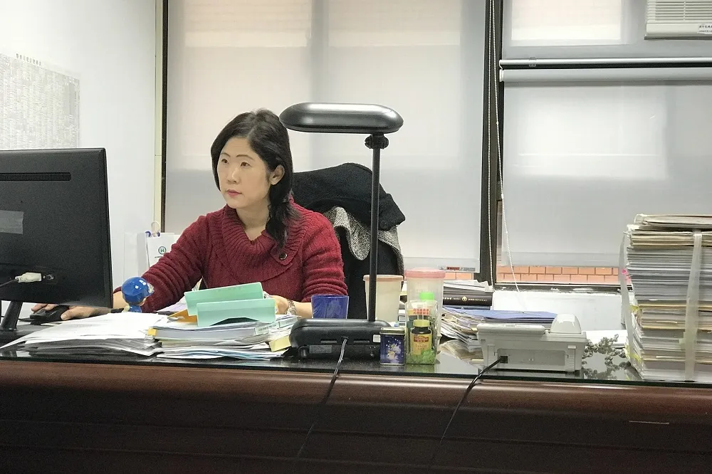為抓菜蟲忙到小年夜　檢察官春節連假這樣過