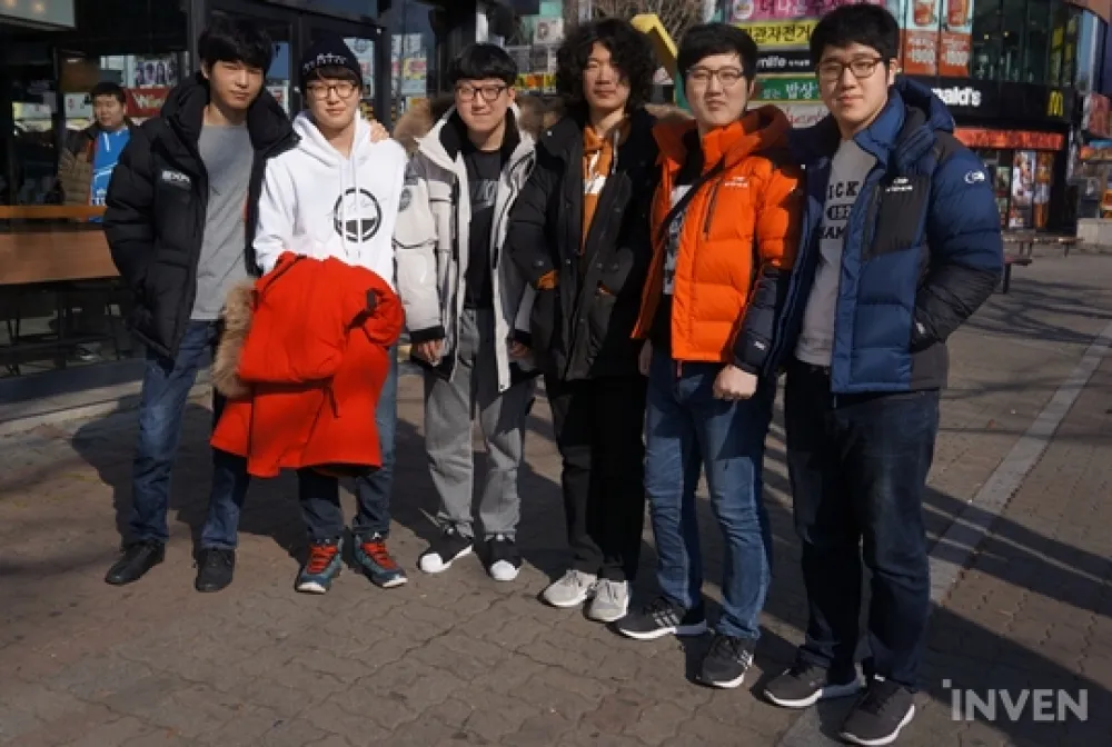 【鬥陣特攻】「要在APEX解除遺恨！」　投出出征表的Afreeca Freecs Red