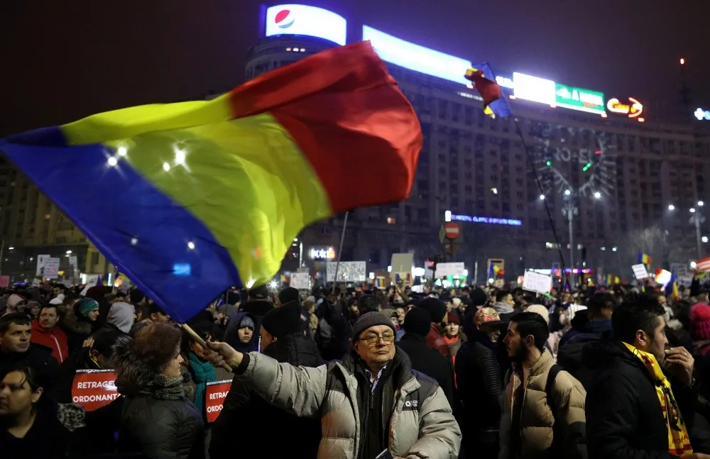 人民的勝利！　羅馬尼亞總理：將撤回特赦貪污罪犯的法令