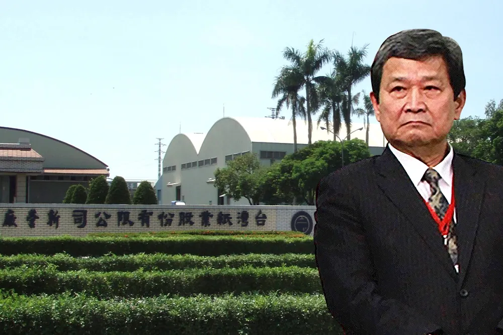 【台紙內訌激鬥】總座戴家密謀3連環計　逼退老董簡鴻文