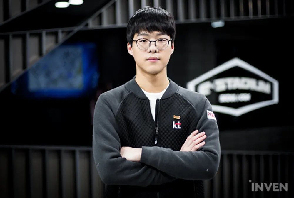 【英雄聯盟】Smeb出道四週年：想以全勝之姿結束這賽季！
