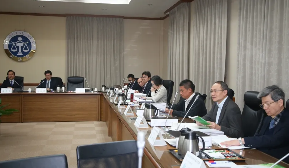 林忠義：建構「妨害司法公正罪」　約束律師、媒體、名嘴