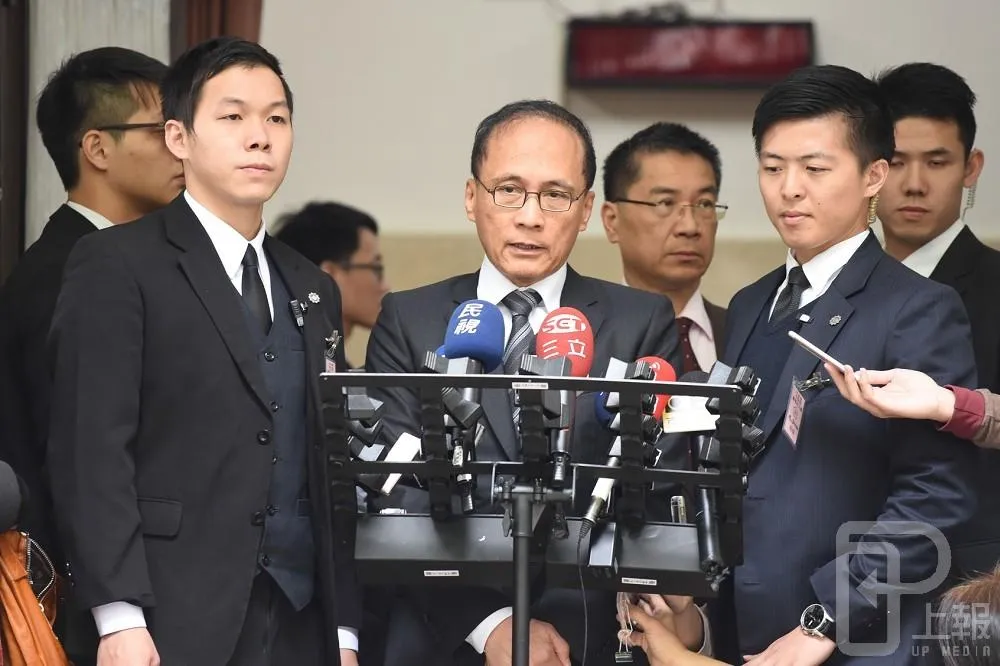 林全拍板！退將赴中若違規　可追回全部退休金