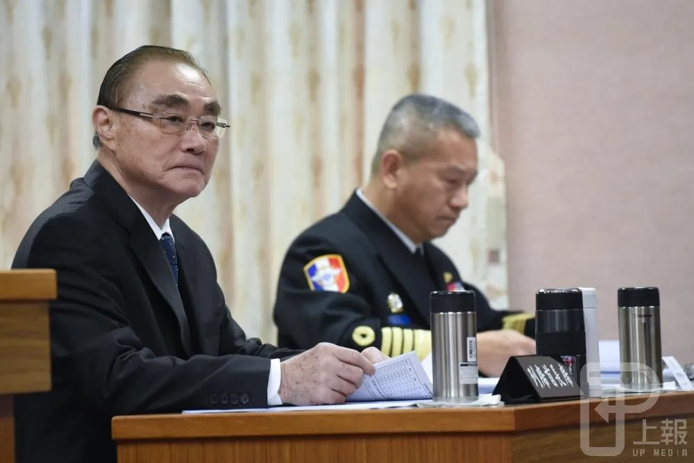 遭陳師孟痛批「懦夫」　馮世寬回擊：他應該沒當過軍人