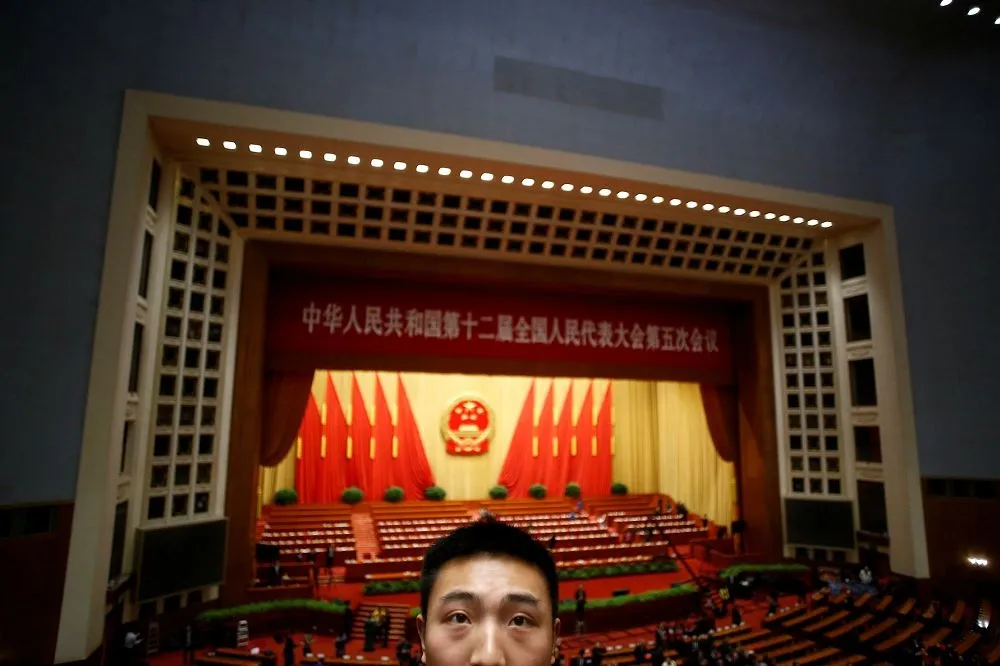 投書：拋棄天朝　脫華入世