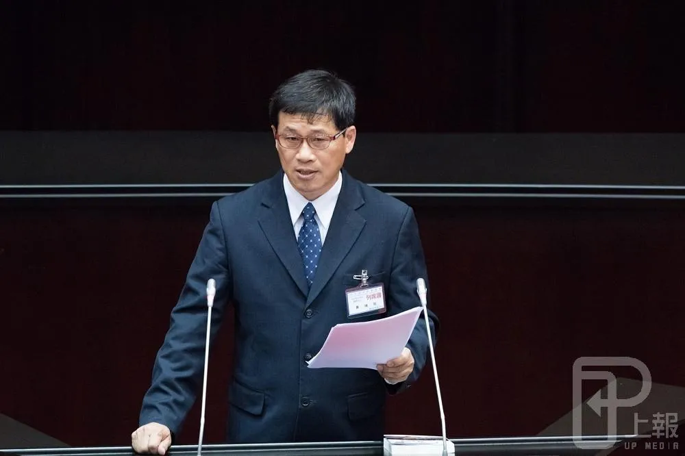 【同婚釋憲案】尤美女夫迴避釋憲　大法官挺同缺一席　