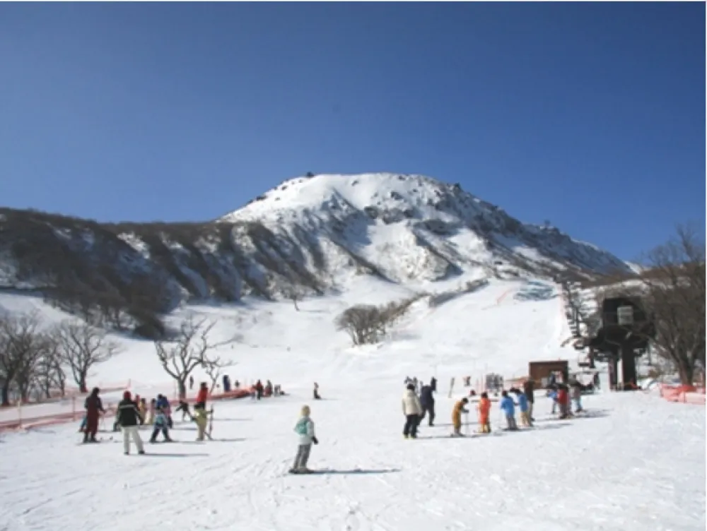 日本櫪木縣滑雪場雪崩　6人無生命跡象、3人下落不明