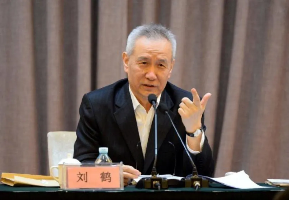 弱化常委、強化工作小組　習近平或為親信劉鶴舖路