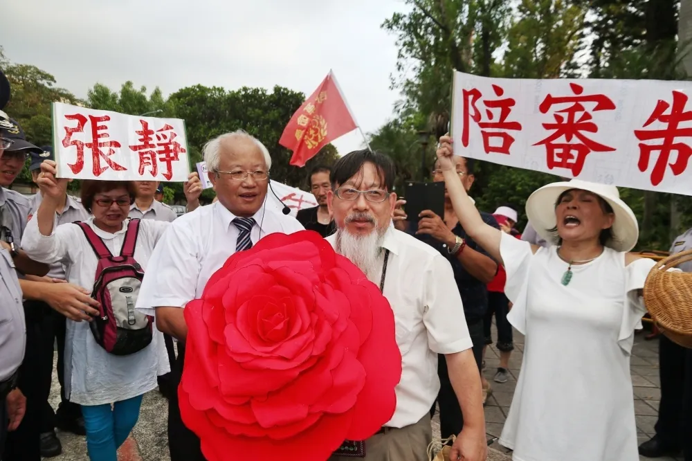 不滿陪審制未被討論　張靜怒退席：給支持者交代
