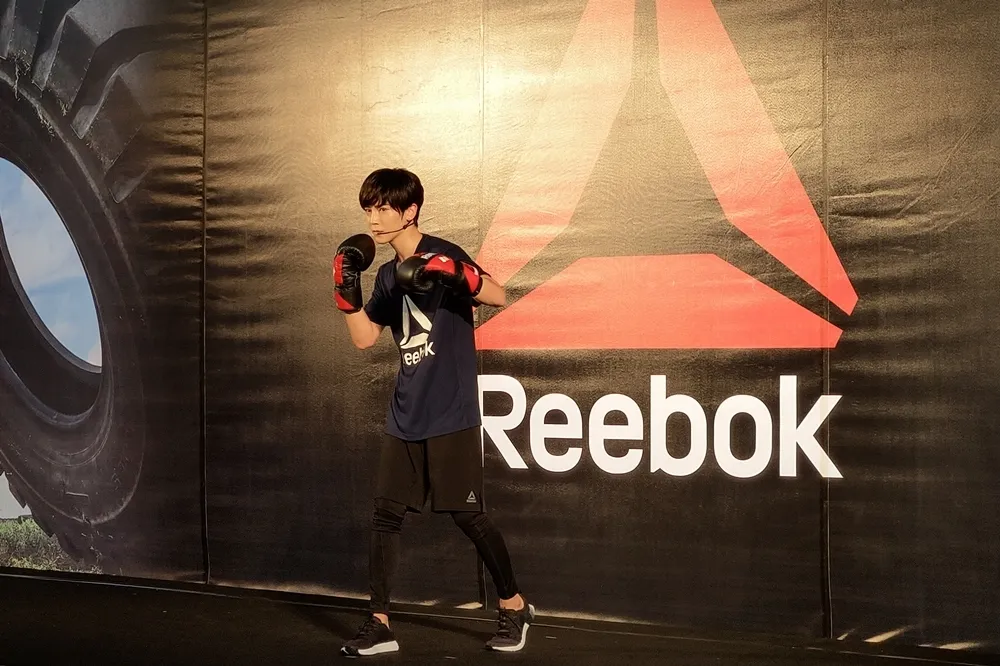 Bii 畢書盡現身Reebok煉出至我戰鬥營　加入訓練全都來真的